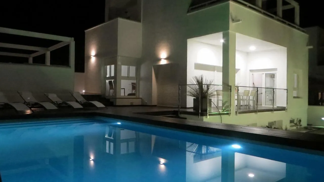 Villa del Pez Azul San José